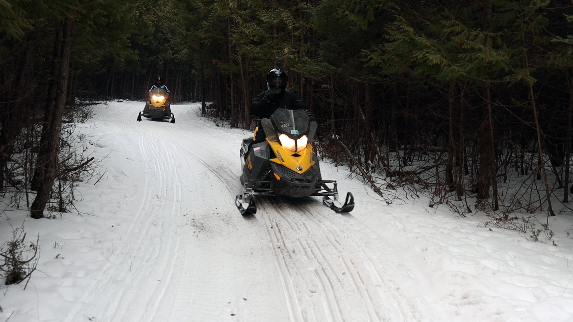 The Beginners Guide to a NEST Trail Snowmobile Adventure